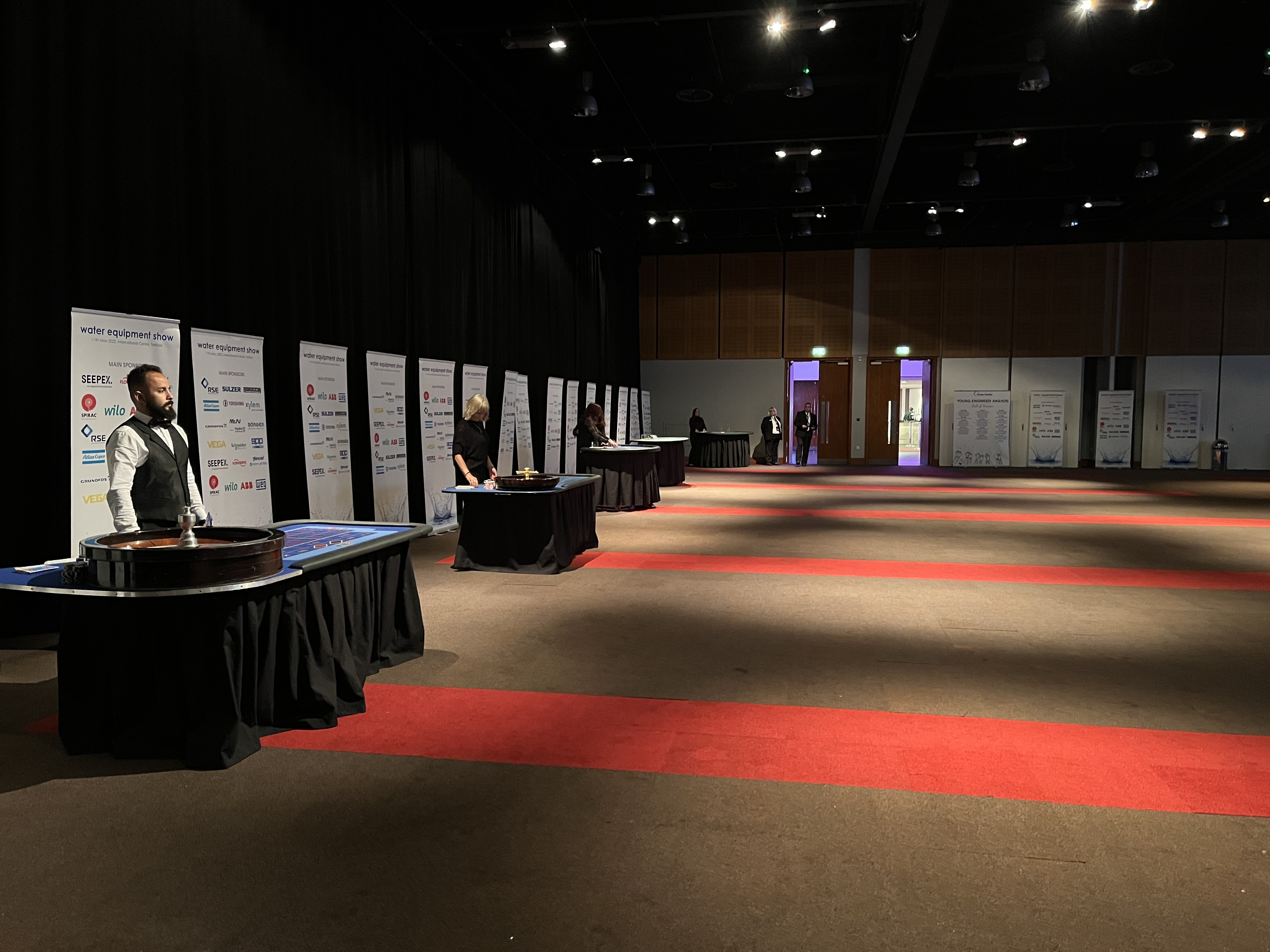 launch_event_photo_2